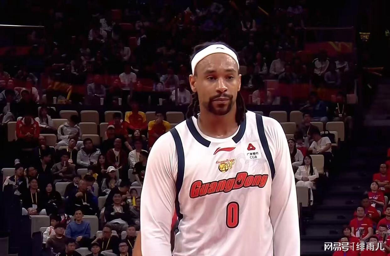pg电子官网-朱芳雨赌对了！广东队拒绝裁掉萨林杰，麦考尔进入离队倒计时？