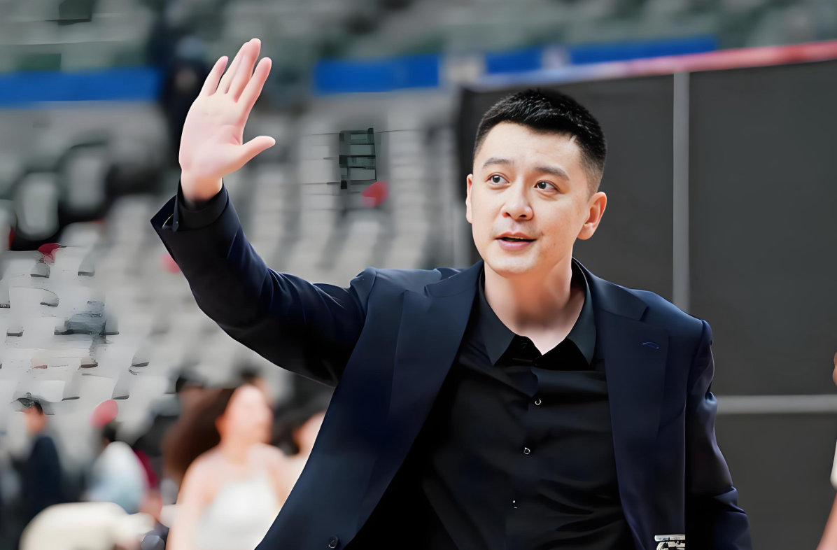 不是鄢手骐，不是赵继伟！辽宁队赢广东16分，要特别感谢1人